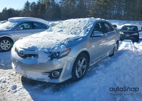 2012 Toyota Camry z USA, uszkodzony, nr VIN 4T1BFAFK5CU138941